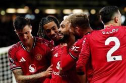 Kaiyun-包含西亚卡姆在曼联比赛中突破纪录，关键助攻引发热议！的词条